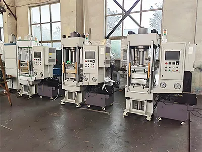 Rubber Vulcanizing Press